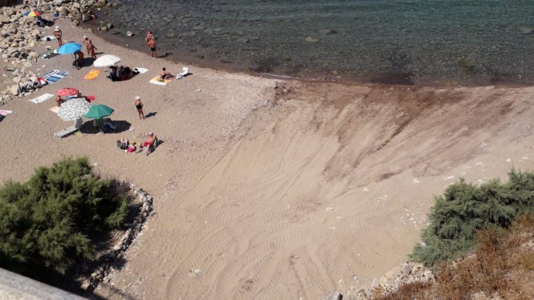 Alghero La Spiaggia Di Calabona Torna Pulita Lintervento