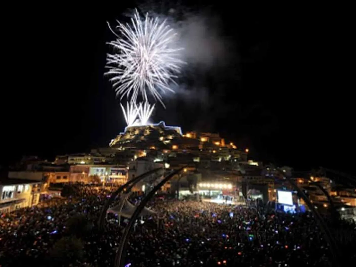 castelsardo ferragosto