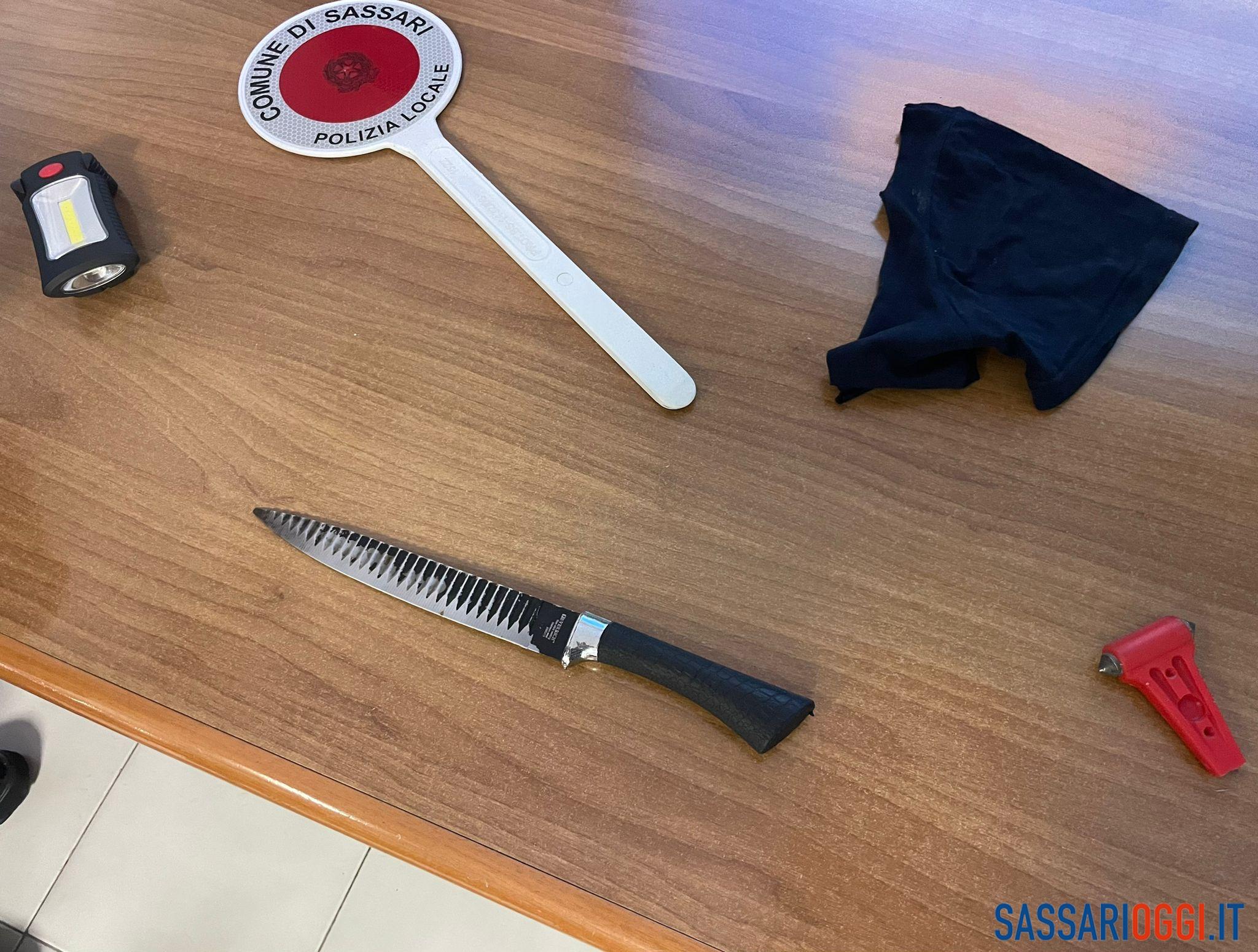 Due rapine col coltello in poche ore, arrestato nel centro di Sassari