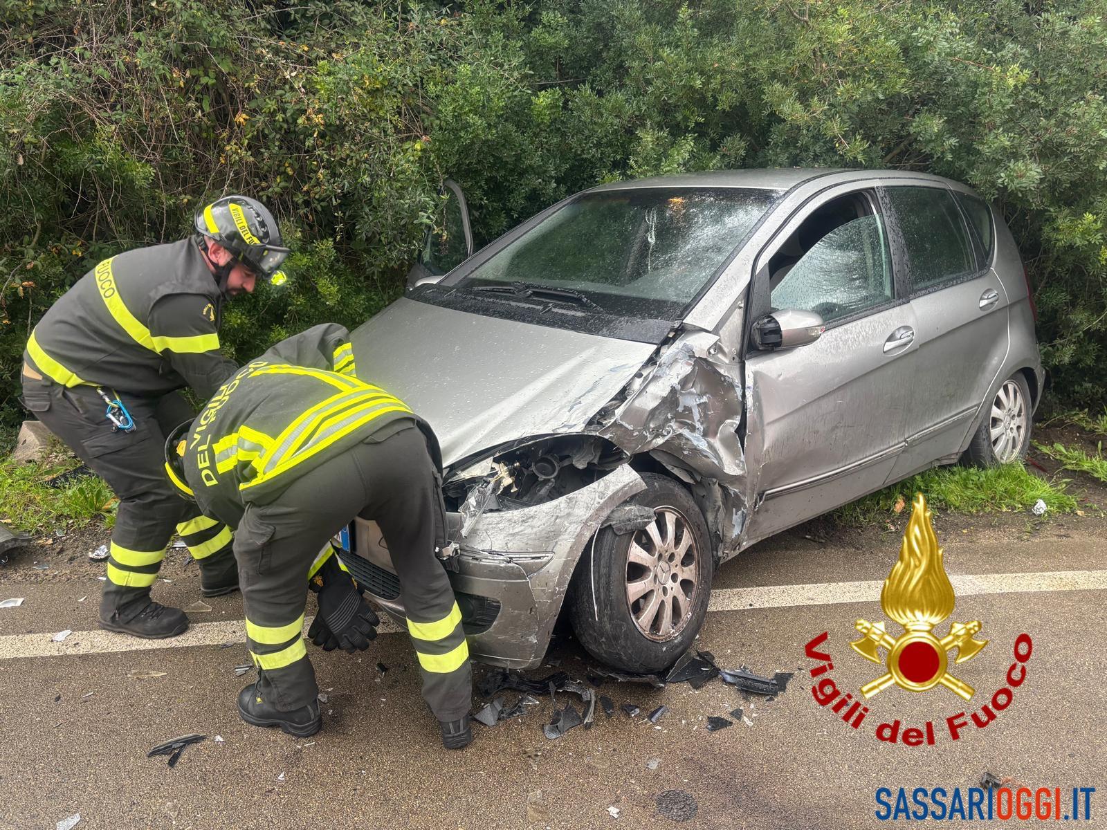 Brutto incidente nel viale di Sassari, ci sono feriti