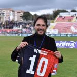 Francesco Demuro nello stadio della Torres